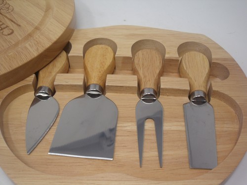 Cheese board 22cm wooden swing - cheese,